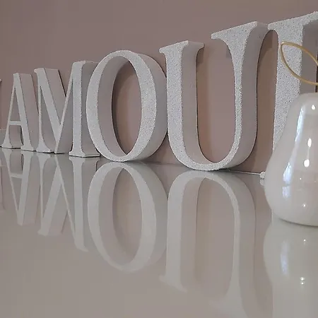 Glamour