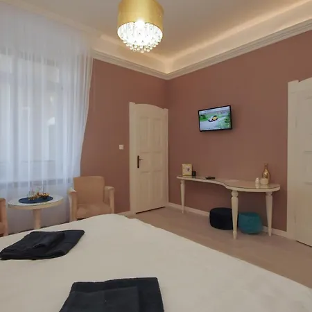 Glamour Apartment *